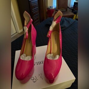 Fuchsia Platform Heels